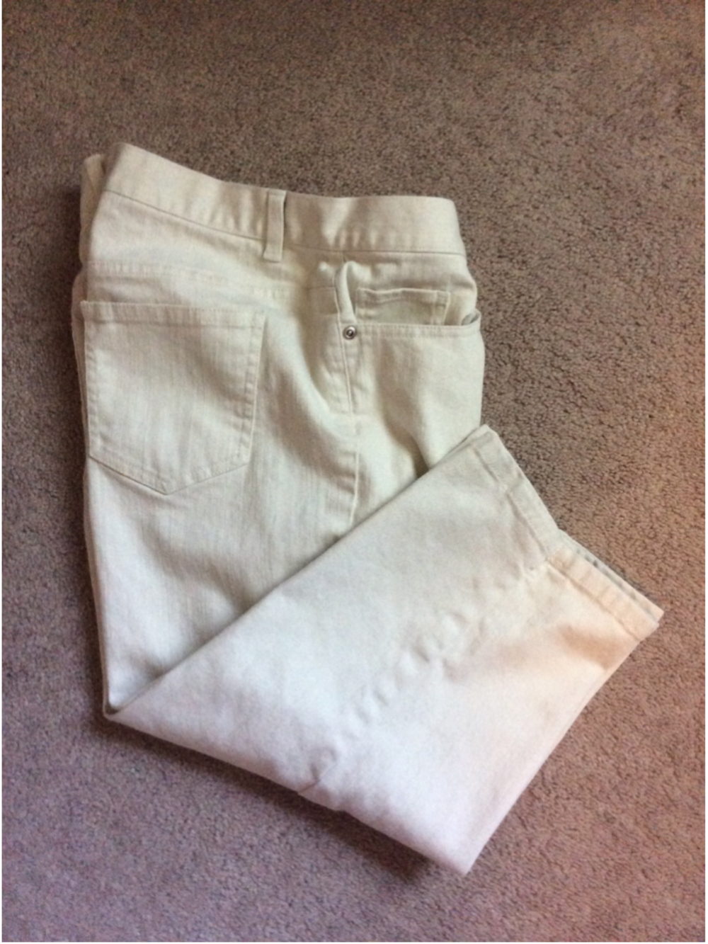 Women's Talbots Petite Beige Capris Size 12P